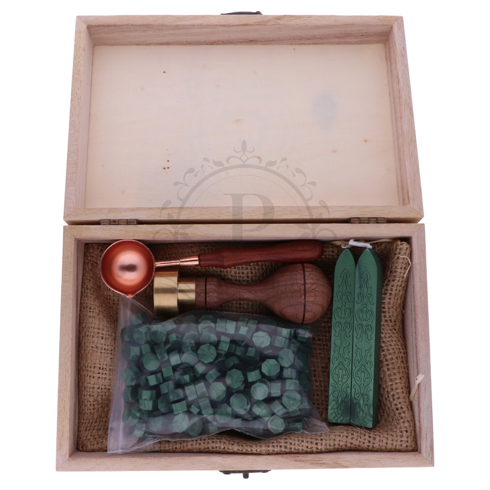 Fa díszdoboz egyedi gravírozással - nagy