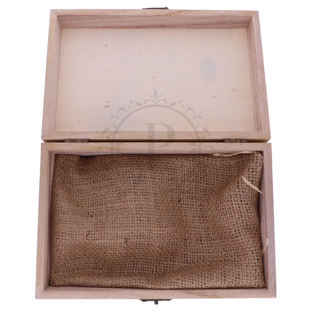 Fa díszdoboz egyedi gravírozással - nagy