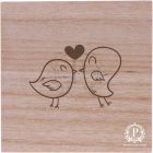 Fa négyzet díszdoboz madaras gravírozással